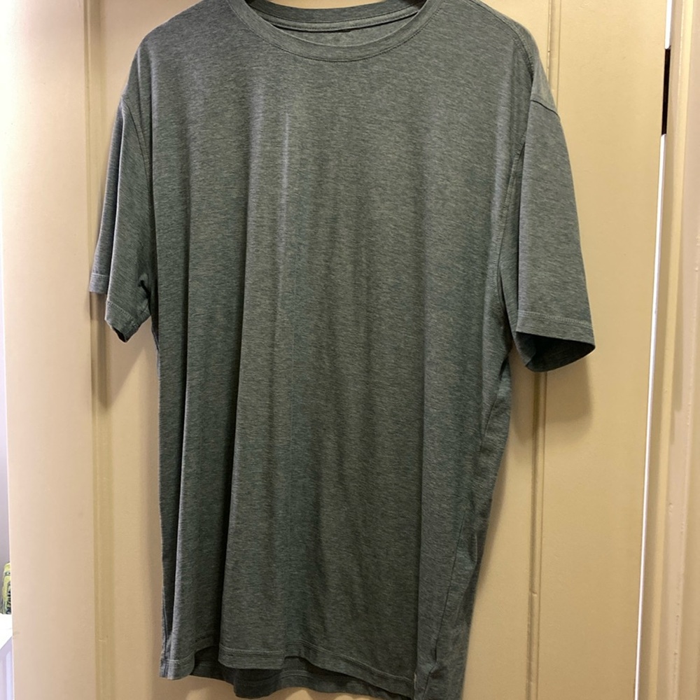 Vuori strato tech tee